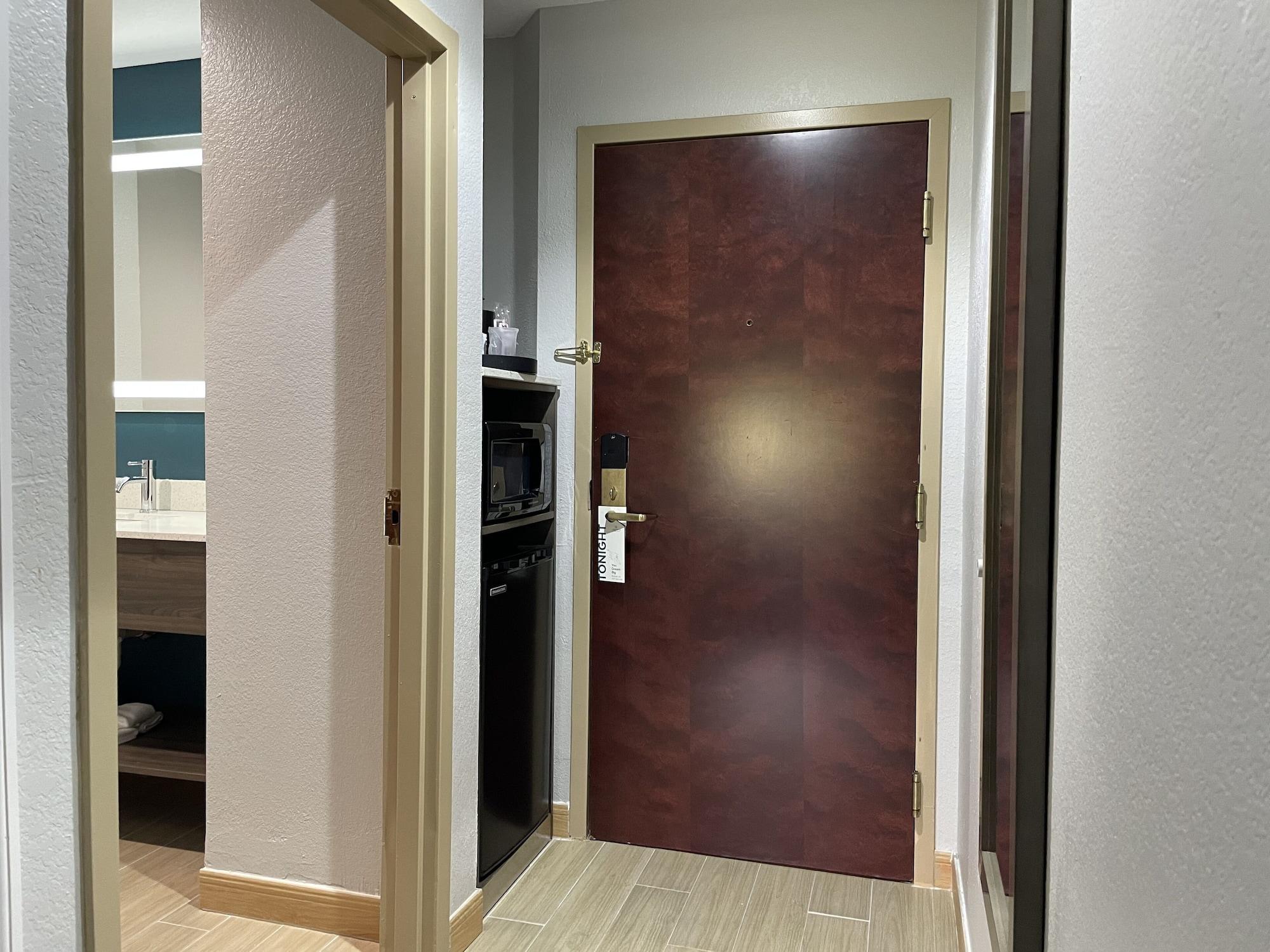 La Quinta By Wyndham Tampa Central Εξωτερικό φωτογραφία