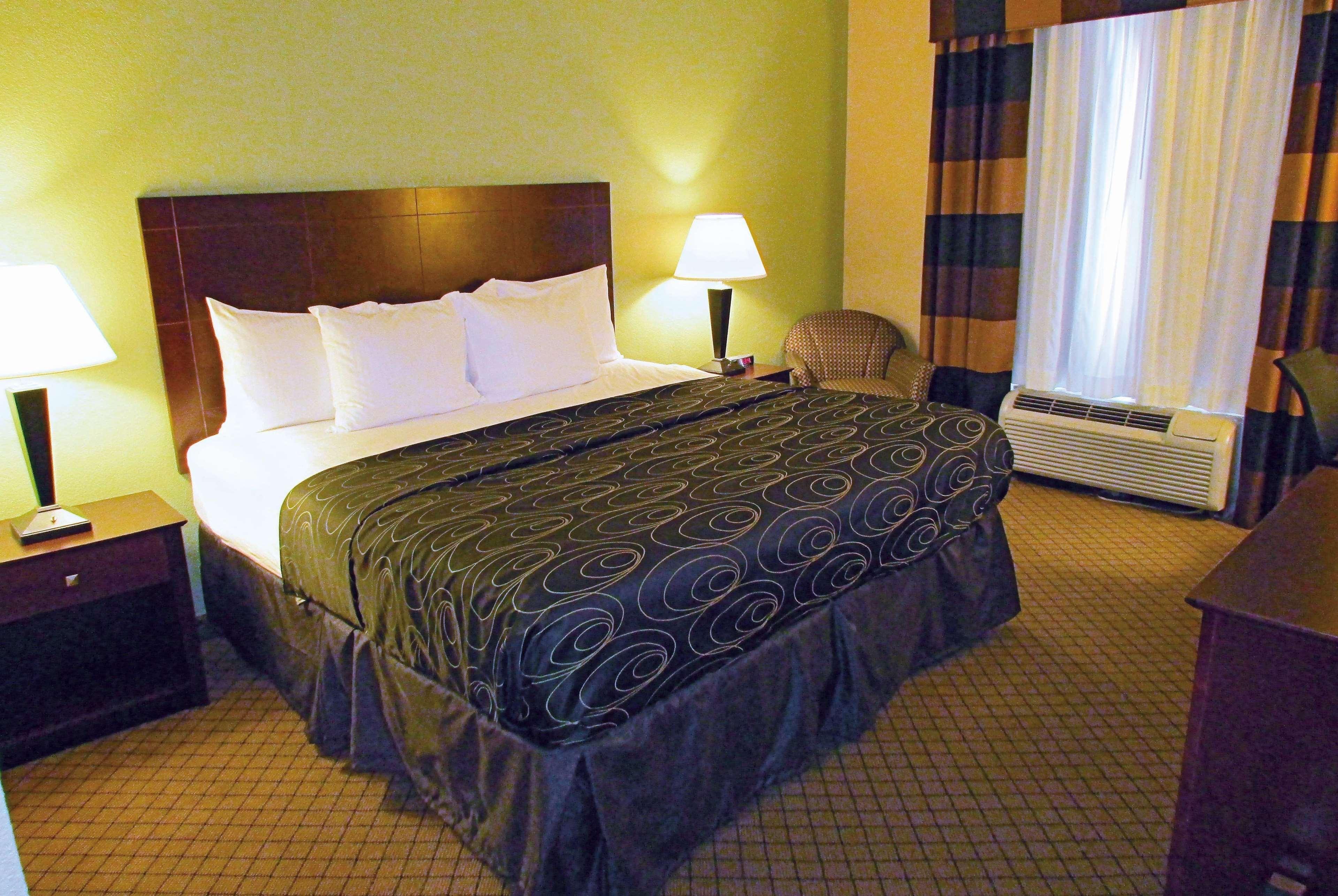 La Quinta By Wyndham Tampa Central Εξωτερικό φωτογραφία