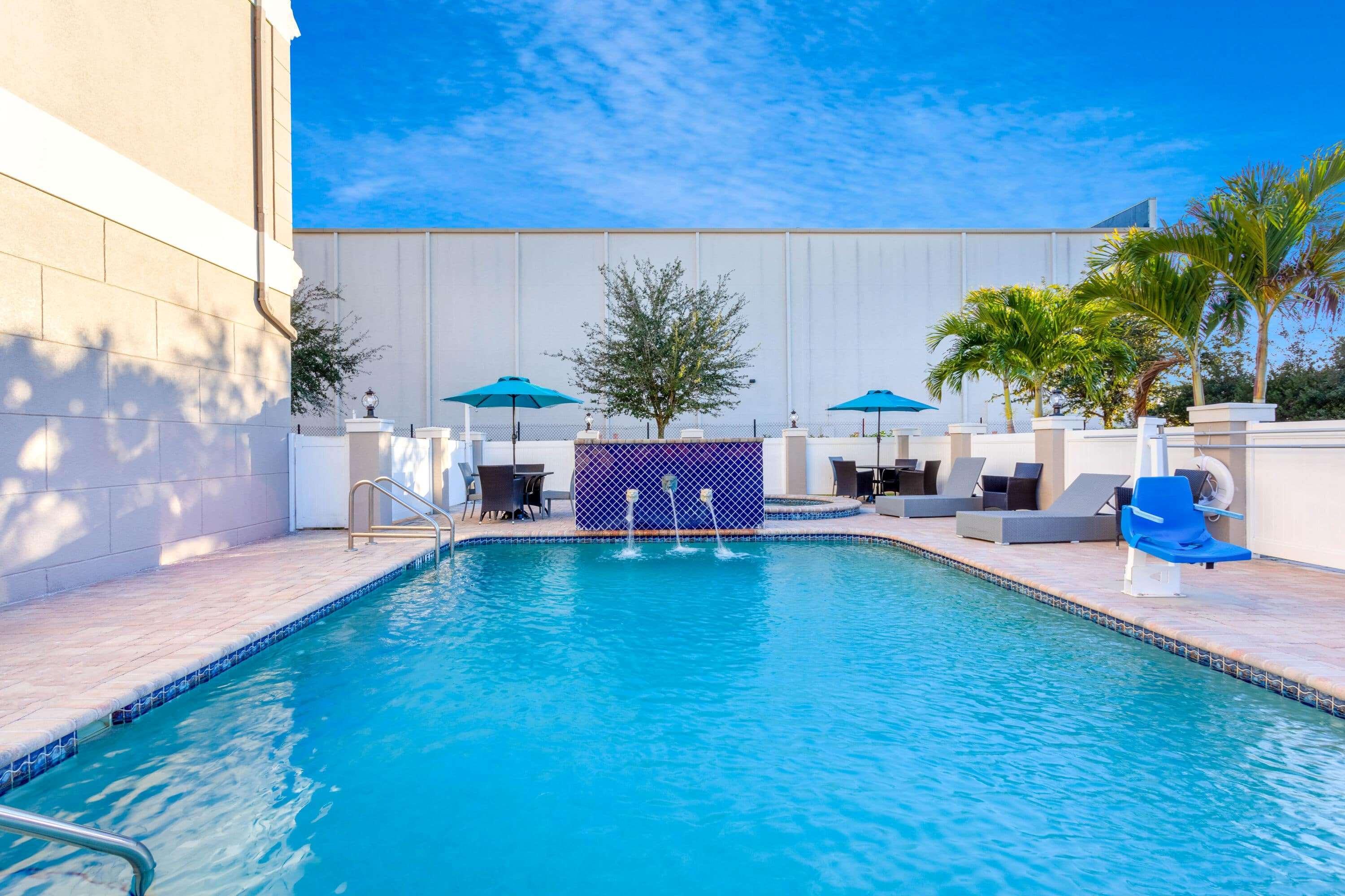 La Quinta By Wyndham Tampa Central Εξωτερικό φωτογραφία