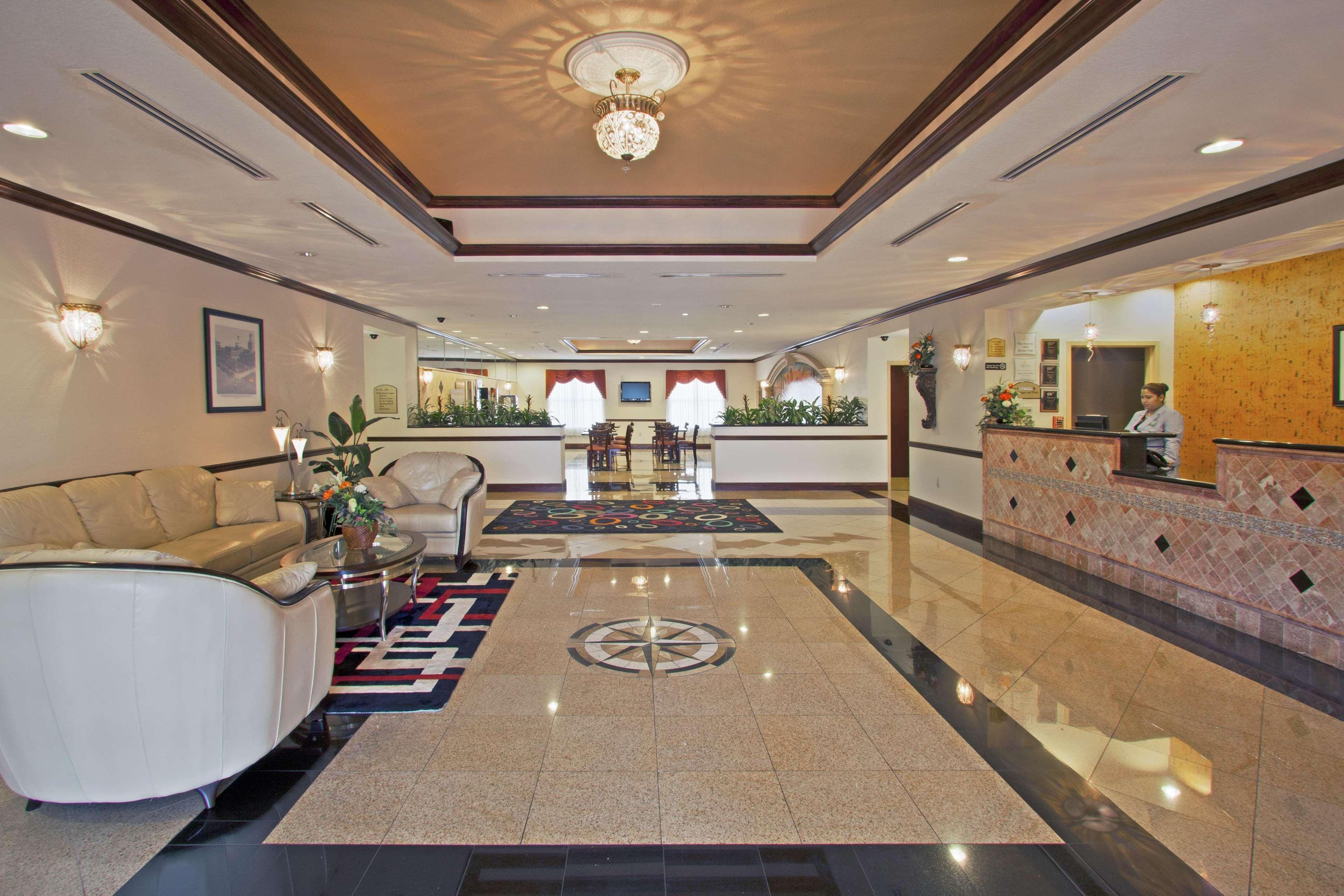 La Quinta By Wyndham Tampa Central Εξωτερικό φωτογραφία
